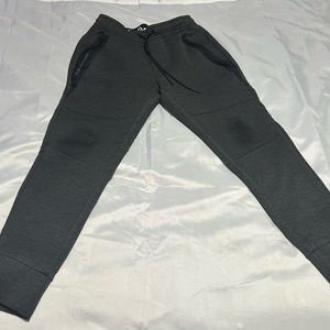 AE joggers